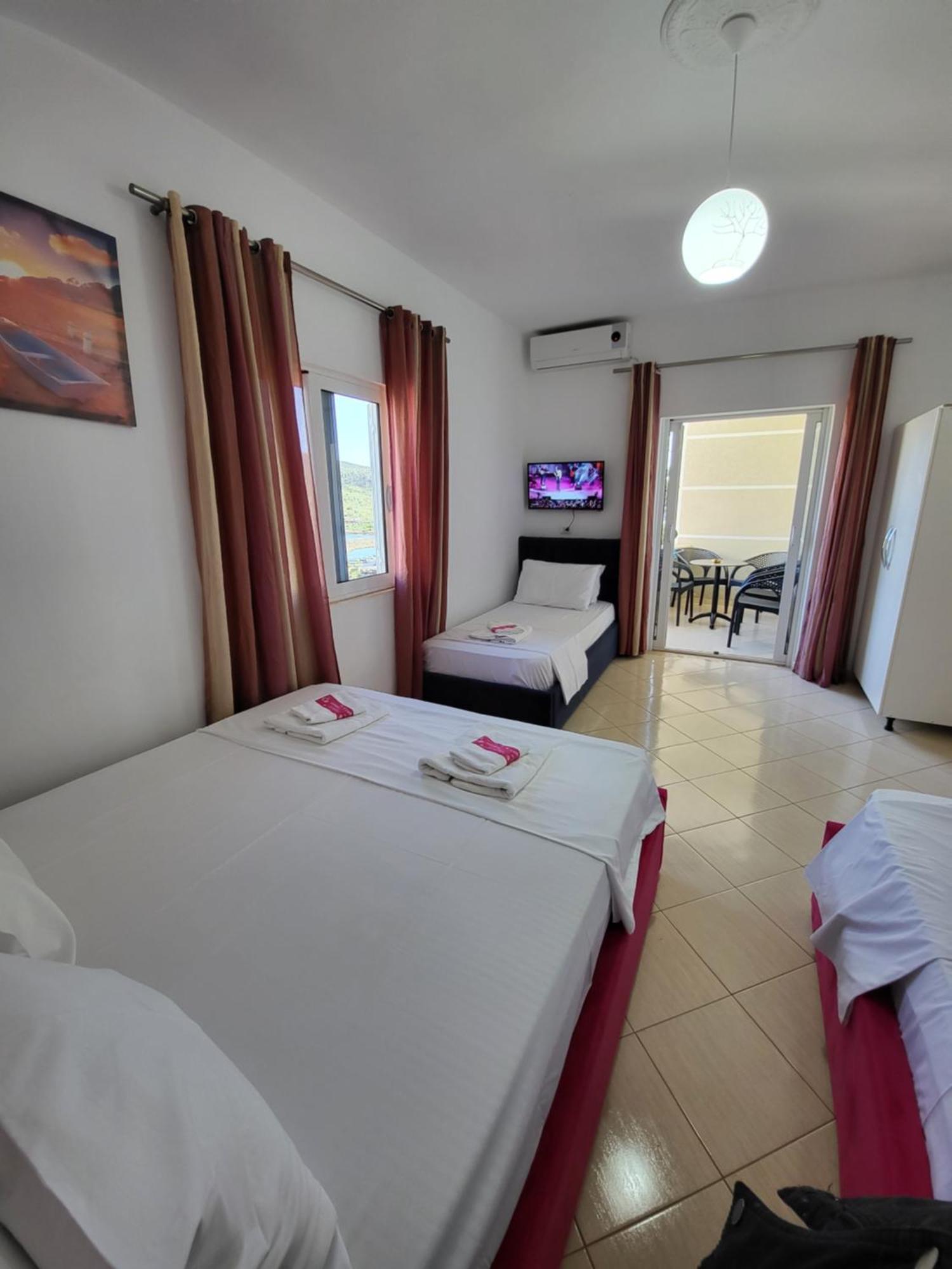 Villa Sarti Ksamil Pokoj fotografie